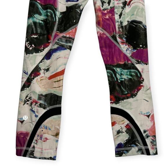 Lululemon Run Inspire Crop II All Full-On Luxtreme SIZE 4 Pigment Wave Black - Picture 10 of 11